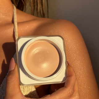 
  
    Dolce Glow Body Balm SPF 50
  
