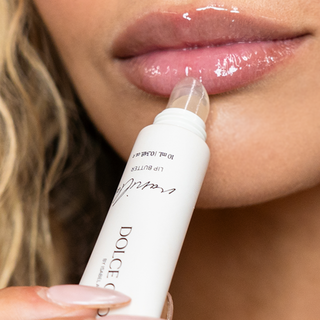 
  
    Dolce Glow Vanilla Lip Butter Application
  
