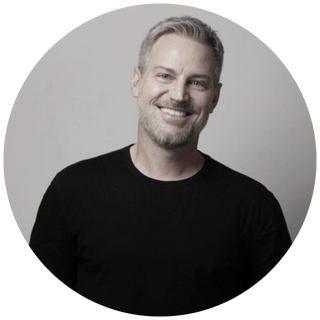 Tom Bashik is a celebrity nail artist to Selena Gomez and beauty expert.