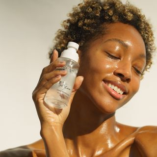 
  
    Dolce Glow Acqua for a Radiant Complexion


  
